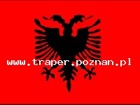 Albania to państwo w południowo-wschodniej Europie na Bałkanach, nad Morzem Adriatyckim. Graniczy z Grecją (282 km), Macedonią (151 km), Serbią i Czarnog&oacute;rą (287 km). Łączna długość granic lądowych wynosi 720 km, ponadto Albania posiada 362 km wybrzeża morskiego. Ośrodki wczasowe na albańskim wybrzeżu przyjmują coraz wiekszą rzeszę turyst&oacute;w poszukujących dobrego wypoczynku. Najpopularniejsze miejsce wypoczynku to okolice Dures, Sarandy i Butrinti. Dla ciekwawych, lubiących zwiedzać Albania oferuje sporo zabytk&oacute;w od czas&oacute;w starożytnych do wsp&oacute;łczesnych, na miłośnik&oacute;w dzikiej przyrody czeka 12 Park&oacute;w Narodowych.Język urzędowy - albańskiStolica - TiranaUstr&oacute;j polityczny - republikaGłowa państwa - prezydentSzef rządu - premierPowierzchnia całkowita - 28 748 km&sup2;Ludność 3,4 mlnGęstość zaludnienia - 124 mieszk./km&sup2;Jednostka monetarna - lek (ALL)Hymn państwowy - Himni i FlamuritKod samochodowy - ALKod telefoniczny +355
&nbsp;