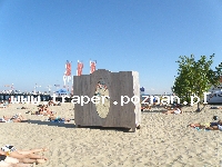 Sopot jest popularnym kurortem nadmorskim, miastem uzdrowiskowym, po II wojnie światowej znanym z organizowanych tam od 1961 w Operze Leśnej konkurs&oacute;w piosenki Sopot Festival. Miasto posiada 