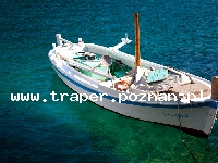Korcula - wyspa słońca, wina i bogatej historii, to najbardziej śr&oacute;dziemnomorska wyspa Dalmacji, z niej pochodził Marco Polo. Miasteczko Korcula rozwijało się przez wiele lat. Do dzisiaj 