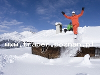 Mayrhofen to miasteczko w dolinie Zillertal w austriackim regionie Tyrol, położone jest niedaleko Innsbrucka. Region narciarski Mayrhofen ze stokami zjazdowymi Ahorn i Penken to cel urlopowy wielu P