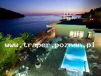 Korcula - wyspa słońca, wina i bogatej historii, to najbardziej śr&oacute;dziemnomorska wyspa Dalmacji, z niej pochodził Marco Polo. Miasteczko Korcula rozwijało się przez wiele lat. Do dzisiaj 