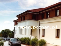 Tokaj to miasto położone w części p&oacute;łnocno-wschodniej Węgier,  u st&oacute;p Łysej G&oacute;ry (Kopasz-hegy), na zboczach kt&oacute;rej uprawiana jest winorośl. Tokaj jest stolicą znan