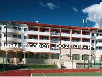 Sv. Filip i Jakov to miejscowość turystyczna położona niedaleko Zadaru i Biograd na Moru, na brzegu Kanału Pa&scaron;mańskiego i pomiędzy największymi chorwackimi parkami narodowymi: Kornati, 