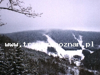 Orlickie Zahori leżą w czeskiej części G&oacute;r Orlickich, blisko granicy z Polską. Wioska turystyczna popularna przez cały rok wśr&oacute;d turyst&oacute;w. Opr&oacute;cz naszego hotelu z re