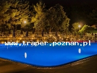 Trogir jest położony 20 km od Splitu. Chorwacja. Trogir to stare malownicze miasto śr&oacute;dziemnomorskie, położone na wyspie. Zabytkowa star&oacute;wka z katedrą św. Lovro z romańskim porta