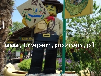 Legoland w Gunzburg położony jest w połowie drogi między Stuttgartem a Monachium. Najpiękniejszymi budynkami Legolandu są Zamek Neuschwanstein, Monachium stadion Allianz Arena, wieżowce we Fran