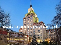 Praga to stolica Czech, siedziba prezydenta, administracji i władzy Republiki Czeskiej, centrum polityczne, ekonomiczne, administracyjne i kulturalne a r&oacute;wnocześnie największe, najbardziej z