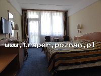 Hajduszoboszl&oacute; tutaj znajduje się największy w Europie kompleks wodny Hungarospa. Olbrzymie kąpielisko z wieloma basenami termalnymi, z falami, rekreacyjnymi, pływackimi, basenami leczniczy