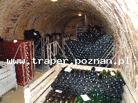 Mikulov to ciekawe miasteczko położone przy granicy z Austrią na wzg&oacute;rzu. Sercem miasteczka jest gotycki zamek położony na wzg&oacute;rzu, dawniej własność Lichtenstein&oacute;w, p&oacu