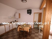 Balaton to największe jezioro w Europie Środkowej. Latem szybko się nagrzewa do temperatury 21-28&deg;C. Średnia głębokość 4 m. Południowy brzeg jest płytszy i można spacerować daleko w je