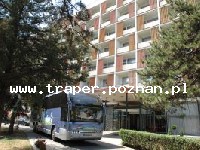 Hajduszoboszl&oacute; tutaj znajduje się największy w Europie kompleks wodny Hungarospa. Olbrzymie kąpielisko z wieloma basenami termalnymi, z falami, rekreacyjnymi, pływackimi, basenami leczniczy