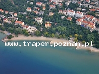 Crkvenica to miejscowość wypoczynkowa położona w Zatoce Kvarnerskiej. Crikvenica wraz z Dramalj to małe miasteczka Riwiery Kwarneńskiej położone naprzeciw Wyspy Krka. Obie miejscowości połą