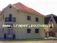 Hajduszoboszl&oacute; tutaj znajduje się największy w Europie kompleks wodny Hungarospa. Olbrzymie kąpielisko z wieloma basenami termalnymi, z falami, rekreacyjnymi, pływackimi, basenami leczniczy
