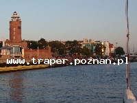 Kołobrzeg to miasto nadmorskie w p&oacute;łnocno - zachodniej Polsce w woj. zachodniopomorskim. Kołobrzeg jest r&oacute;wnież znanym polskim uzdrowiskiem.