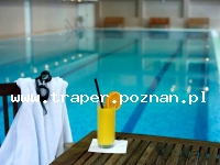Balaton to największe jezioro w Europie Środkowej. Latem szybko się nagrzewa do temperatury 21-28&deg;C. Średnia głębokość 4 m. Południowy brzeg jest płytszy i można spacerować daleko w je