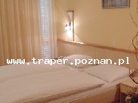 Biograd na Moru jest położone w połowie drogi między Zadarem a Sibenikiem. Stare miasto z pozostałościami z minionych wiek&oacute;w, tutaj znajdują się wspaniałe tereny plażowe nad błękitn