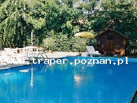 Balaton to największe jezioro w Europie Środkowej. Latem szybko się nagrzewa do temperatury 21-28&deg;C. Średnia głębokość 4 m. Południowy brzeg jest płytszy i można spacerować daleko w je