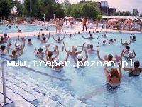 Hajduszoboszl&oacute; tutaj znajduje się największy w Europie kompleks wodny Hungarospa. Olbrzymie kąpielisko z wieloma basenami termalnymi, z falami, rekreacyjnymi, pływackimi, basenami leczniczy