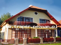 Balaton to największe jezioro w Europie Środkowej. Latem szybko się nagrzewa do temperatury 21-28&deg;C. Średnia głębokość 4 m. Południowy brzeg jest płytszy i można spacerować daleko w je