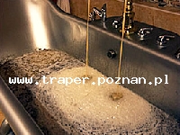 Czeski Browar Chodovar, kt&oacute;ry jako pierwszy na świecie otworzył piwne SPA. Browar Chodovar słynie także z organizacji imprez, takich jak Coroczny Festyn Piwny, czy mistrzostwa w toczeniu be